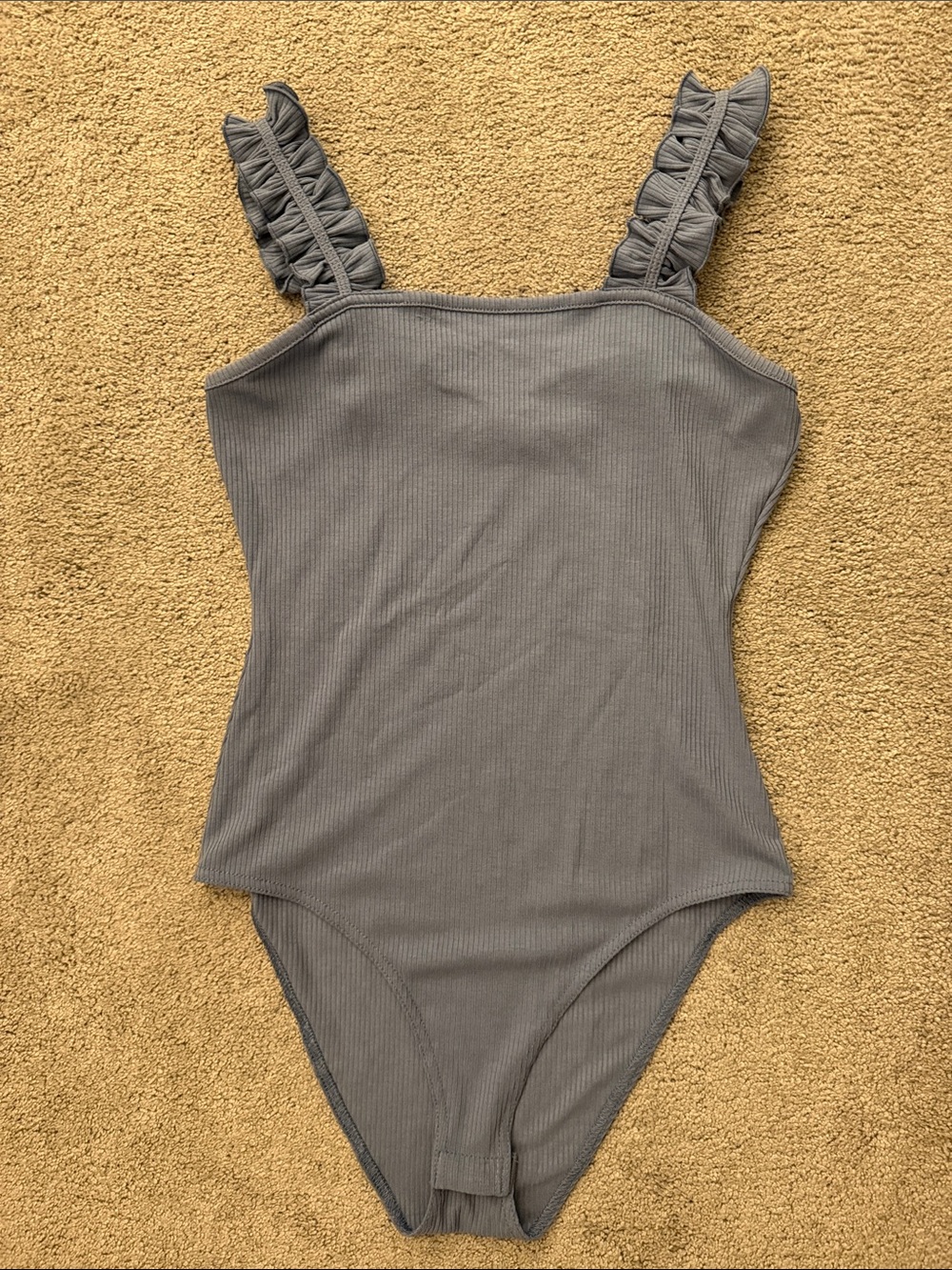 Ribbed Ruffle-Strap Bodysuit in Gray